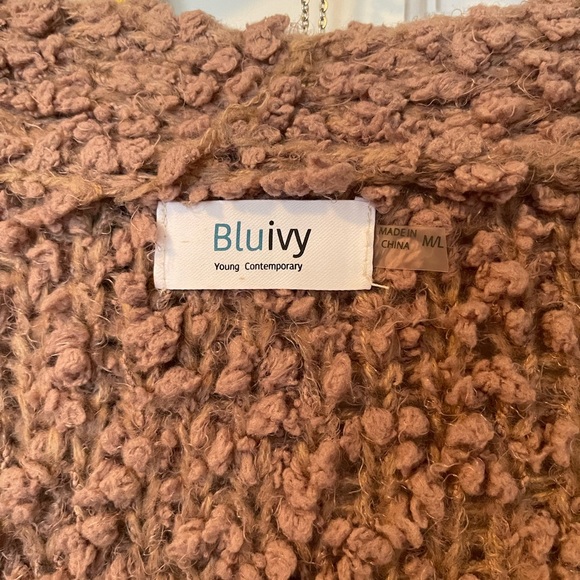 Teddy Bear Cardigan - Picture 6 of 6